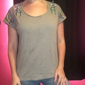 Gray floral t-shirt